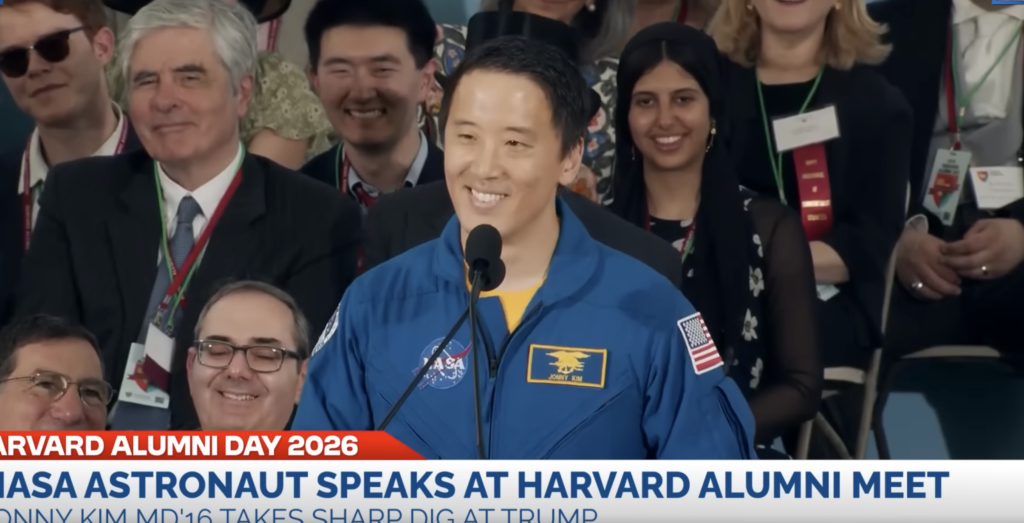 Navy SEAL and Astronaut Jonny Kim Explains Why the Solo Superhero Is a Dangerous Myth